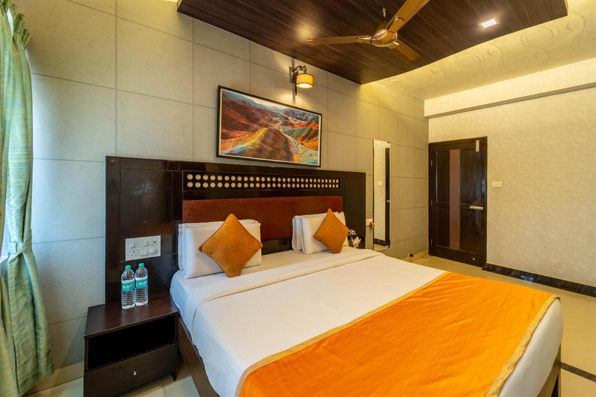 Seasons Suites Koramangala Bangalore Exterior photo