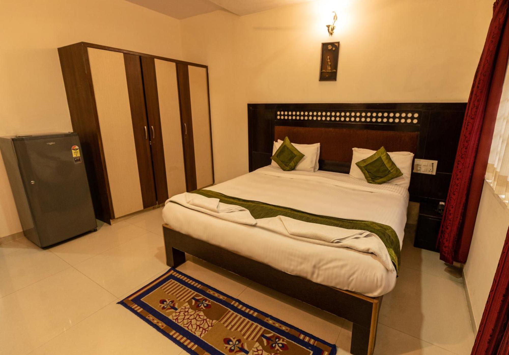 Seasons Suites Koramangala Bangalore Room photo